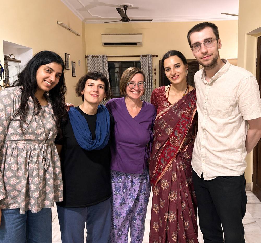 American Girl learning Hindi in Jaipur Eva hindi study in india jaipur small
