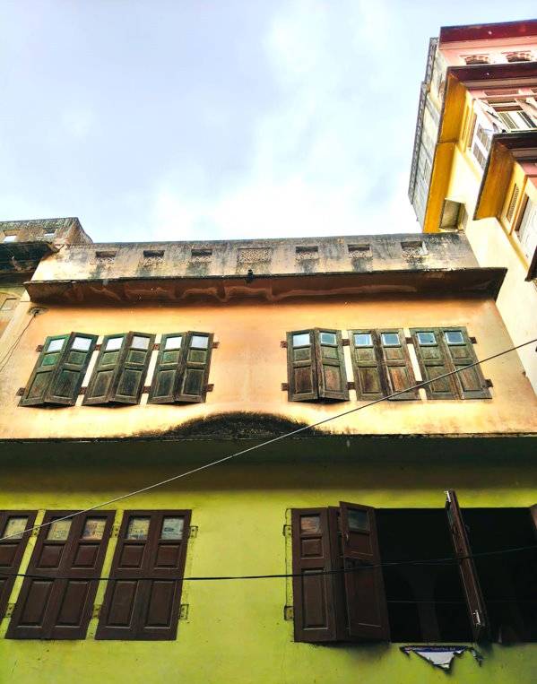 old house windows pink city jaipur